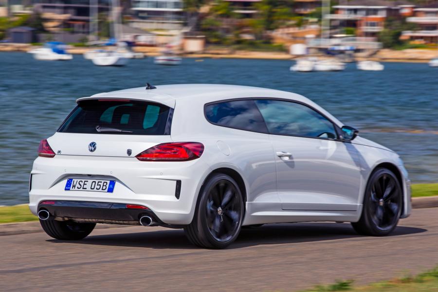  Volkswagen Scirocco R Wolfsburg Edition 2016 года  (AU) (фото 8 из 13)